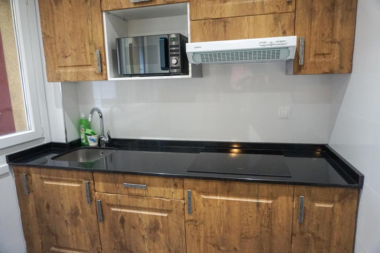 Apartamento Centrico Y Proximo A La Playa Lejlighed Gijón Eksteriør billede
